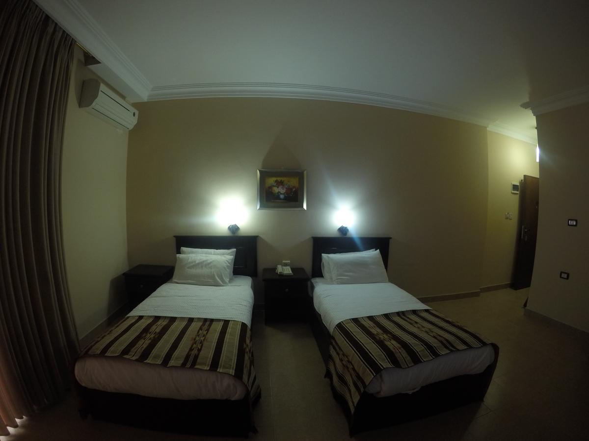 Delilah Hotel Madaba Extérieur photo